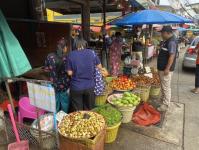 งานเทศกิจนครแม่สอด ออกตรวจความเรียบร้อยและจัดระเบียบตลาดเทศบาลนครแม่สอด 20 ก.ย.2566