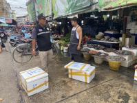 งานเทศกิจนครแม่สอด ออกตรวจความเรียบร้อยและจัดระเบียบตลาดเทศบาลนครแม่สอด 20 ก.ย.2566