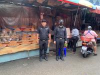 งานเทศกิจนครแม่สอด ออกตรวจความเรียบร้อยและจัดระเบียบตลาดเทศบาลนครแม่สอด 21 ก.ย.2566