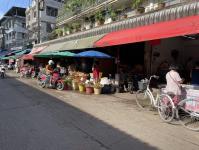 งานเทศกิจนครแม่สอด ออกตรวจความเรียบร้อยและจัดระเบียบตลาดเทศบาลนครแม่สอด 22 ก.ย.2566