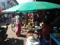 งานเทศกิจนครแม่สอด ออกตรวจความเรียบร้อยและจัดระเบียบตลาดเทศบาลนครแม่สอด 23-24 ก.ย.2566