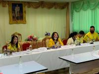 คุณกัญจน์ณัฏฐ์ หริรักษ์ ผู้อำนวยการกองสวัสดิการสังคม รักษาราชการแทน ปลัดเทศบาล เป็นประธานในการประชาสัมพันธ์เพื่อสร้างความเข้าใจในการชำระภาษีป้าย ภาษีที่ดิน และสิ่งปลูกสร้างแก่ผู้ประกอบการ