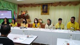 คุณกัญจน์ณัฏฐ์ หริรักษ์ ผู้อำนวยการกองสวัสดิการสังคม รักษาราชการแทน ปลัดเทศบาล เป็นประธานในการประชาสัมพันธ์เพื่อสร้างความเข้าใจในการชำระภาษีป้าย ภาษีที่ดิน และสิ่งปลูกสร้างแก่ผู้ประกอบการ