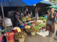 งานเทศกิจนครแม่สอด ออกตรวจความเรียบร้อยและจัดระเบียบตลาดเทศบาลนครแม่สอด 26 ก.ย.2566