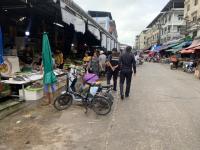 งานเทศกิจนครแม่สอด ออกตรวจความเรียบร้อยและจัดระเบียบตลาดเทศบาลนครแม่สอด 26 ก.ย.2566