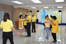 โครงการส่งเสริมการออกกำลังกายผู้สูงอายุ (เต้นลีลาศ)