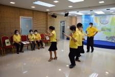 โครงการส่งเสริมการออกกำลังกายผู้สูงอายุ (เต้นลีลาศ)