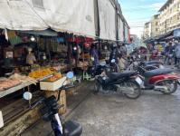 งานเทศกิจนครแม่สอด ออกตรวจความเรียบร้อยและจัดระเบียบตลาดเทศบาลนครแม่สอด 3 ต.ค..2566