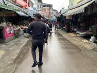 งานเทศกิจนครแม่สอด ออกตรวจความเรียบร้อยและจัดระเบียบตลาดเทศบาลนครแม่สอด 5 ต.ค..2566