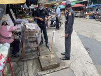 งานเทศกิจนครแม่สอด ออกตรวจความเรียบร้อยและจัดระเบียบตลาดเทศบาลนครแม่สอด 10 ต.ค..2566