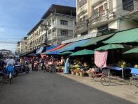 งานเทศกิจนครแม่สอด ออกตรวจความเรียบร้อยและจัดระเบียบตลาดเทศบาลนครแม่สอด 14-15 ต.ค..2566