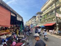 งานเทศกิจนครแม่สอด ออกตรวจความเรียบร้อยและจัดระเบียบตลาดเทศบาลนครแม่สอด 14-15 ต.ค..2566