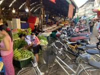 งานเทศกิจนครแม่สอด ออกตรวจความเรียบร้อยและจัดระเบียบตลาดเทศบาลนครแม่สอด 14-15 ต.ค..2566