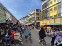 งานเทศกิจนครแม่สอด ออกตรวจความเรียบร้อยและจัดระเบียบตลาดเทศบาลนครแม่สอด 14-15 ต.ค..2566