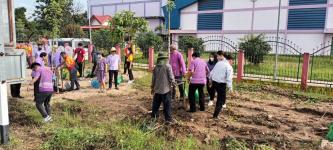 เทศบาลนครแม่สอดจัดกิจกรรมจัดกิจกรรมปลูกต้นไม้บริเวณโรงเรียนกีฬาเทศบาลนครแม่สอดและโรงเรียนเทศบาลเฉลิมพระเกียรติสมเด็จพระเทพรัตนราชสุดา ฯ สยามบรมราชกุมารี