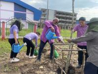 เทศบาลนครแม่สอดจัดกิจกรรมจัดกิจกรรมปลูกต้นไม้บริเวณโรงเรียนกีฬาเทศบาลนครแม่สอดและโรงเรียนเทศบาลเฉลิมพระเกียรติสมเด็จพระเทพรัตนราชสุดา ฯ สยามบรมราชกุมารี