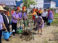 เทศบาลนครแม่สอดจัดกิจกรรมจัดกิจกรรมปลูกต้นไม้บริเวณโรงเรียนกีฬาเทศบาลนครแม่สอดและโรงเรียนเทศบาลเฉลิมพระเกียรติสมเด็จพระเทพรัตนราชสุดา ฯ สยามบรมราชกุมารี