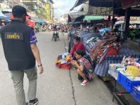 เจ้าหน้าที่เทศกิจ ออกตรวจความเรียบร้อยและจัดระเบียบตลาดเทศบาลนครแม่สอด 18 ต.ค.2566