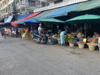 เจ้าหน้าที่เทศกิจ ออกตรวจความเรียบร้อยและจัดระเบียบตลาดเทศบาลนครแม่สอด 18 ต.ค.2566