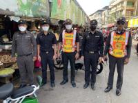 เจ้าหน้าที่เทศกิจ ออกตรวจความเรียบร้อยและจัดระเบียบตลาดเทศบาลนครแม่สอด 19 ต.ค.2566