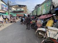 เจ้าหน้าที่เทศกิจ ออกตรวจความเรียบร้อยและจัดระเบียบตลาดเทศบาลนครแม่สอด 19 ต.ค.2566