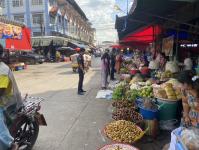 เจ้าหน้าที่เทศกิจ ออกตรวจความเรียบร้อยและจัดระเบียบตลาดเทศบาลนครแม่สอด 24 ต.ค.2566