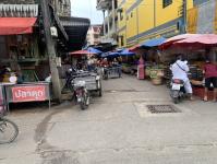 เจ้าหน้าที่เทศกิจ ออกตรวจความเรียบร้อยและจัดระเบียบตลาดเทศบาลนครแม่สอด 25 ต.ค.2566