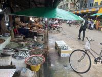 เจ้าหน้าที่เทศกิจ ออกตรวจความเรียบร้อยและจัดระเบียบตลาดเทศบาลนครแม่สอด 26 ต.ค.2566