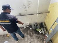 เทศกิจแม่สอด ออกตรวจสอบเหตุโจรขโมยสายไฟฟ้า ภายในโลตัสเล็กแม่สอด ร่วมตำรวจ สภ.แม่สอด