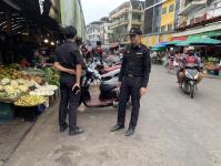 เจ้าหน้าที่เทศกิจ ออกตรวจความเรียบร้อยและจัดระเบียบตลาดเทศบาลนครแม่สอด 6 พ.ย.2566