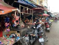 เจ้าหน้าที่เทศกิจ ออกตรวจความเรียบร้อยและจัดระเบียบตลาดเทศบาลนครแม่สอด 10 พ.ย.2566