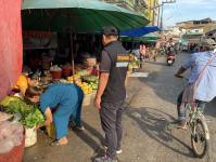เจ้าหน้าที่เทศกิจ ออกตรวจความเรียบร้อยและจัดระเบียบตลาดเทศบาลนครแม่สอด 10 พ.ย.2566