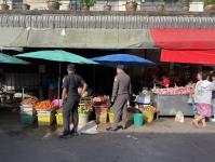 เจ้าหน้าที่เทศกิจ ออกตรวจความเรียบร้อยและจัดระเบียบตลาดเทศบาลนครแม่สอด 14 พ.ย.2566