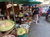 เจ้าหน้าที่เทศกิจ ออกตรวจความเรียบร้อยและจัดระเบียบตลาดเทศบาลนครแม่สอด 15 พ.ย.2566