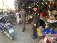 เจ้าหน้าที่เทศกิจ ออกตรวจความเรียบร้อยและจัดระเบียบตลาดเทศบาลนครแม่สอด 16 พ.ย.2566