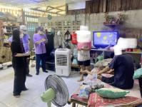 งานสังคมสงเคราะห์ลงพื้นที่สอบข้อเท็จจริง ครัวเรือนผู้สูงอายุและคนพิการผู้มีรายได้น้อย เพื่อวางแผนการให้ความช่วยเหลือในด้านการส่งเสริมและพัฒนาคุณภาพชีวิต