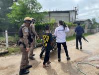 ลงพื้นที่ร่วมกับสมาชิกสภาเทลงพื้นที่ชุมชนวัดหลวง เพื่อประเมินครอบครัวเด็ก กรณีเด็กมีพฤติกรรมไม่เหมาะสมศบาลนครแม่สอดและบ้านพักเด็กและครอบครัวจังหวัดตาก โดยร่วมลงพื้นที่ชุมชนวัดหลวง เพื่อประเมินครอบครัวเด็ก กรณีเด็กมีพฤติกรรมไม่เหมาะสม