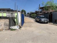 เทศกิจนครแม่สอด ออกตรวจสอบเรื่องทรายล้ำถนนสาธารณะ บริเวณชุมชนอิสลาม