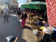 เจ้าหน้าที่เทศกิจ ออกตรวจความเรียบร้อยและจัดระเบียบตลาดเทศบาลนครแม่สอด 22 พ.ย.2566