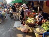 เจ้าหน้าที่เทศกิจ ออกตรวจความเรียบร้อยและจัดระเบียบตลาดเทศบาลนครแม่สอด 22 พ.ย.2566