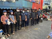 เทศกิจแม่สอด ร่วมเจ้าหน้าที่สำนักงานสาขาชั่งตวงวัด กรมการค้าภายใน กระทรวงพาณิชย์ ออกตรวจยึดตราชั่งที่ไม่ได้มาตรฐาน ตลาดพาเจริญ