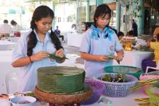 กองการศึกษาเทศบาลนครแม่สอด จัดการแข่งขันประกวดกระทง ประเภทสวยงาม โครงการจัดงานประเพณีลอยกระทง ประจำปีงบประมาณ พ.ศ. 2567