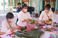 กองการศึกษาเทศบาลนครแม่สอด จัดการแข่งขันประกวดกระทง ประเภทสวยงาม โครงการจัดงานประเพณีลอยกระทง ประจำปีงบประมาณ พ.ศ. 2567