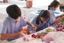 กองการศึกษาเทศบาลนครแม่สอด จัดการแข่งขันประกวดกระทง ประเภทสวยงาม โครงการจัดงานประเพณีลอยกระทง ประจำปีงบประมาณ พ.ศ. 2567