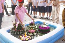 กองการศึกษาเทศบาลนครแม่สอด จัดการแข่งขันประกวดกระทง ประเภทสวยงาม โครงการจัดงานประเพณีลอยกระทง ประจำปีงบประมาณ พ.ศ. 2567