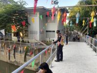 เทศกิจแม่สอด ดูแลความปลอดภัยการจัดงานเทศกาลลอยกระทงวัดมณีไพรสณฑ์