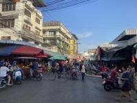 เจ้าหน้าที่เทศกิจ ออกตรวจความเรียบร้อยและจัดระเบียบตลาดเทศบาลนครแม่สอด 28 พ.ย.2566