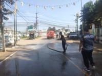 ดับเพลิงแม่สอด ออกฉีดล้างถนน ร่วมกิจกรรมจิตอาสา