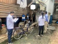 ลงพื้นที่ร่วมกับสมาชิกสภาเทศบาลนครแม่สอดและคณะกรรมการสภาองค์กรชุมชนเทศบาลนครแม่สอดลงพื้นที่ติดตามการปรับสภาพที่อยู่อาศัยแก่ครัวเรือนมีรายได้น้อย