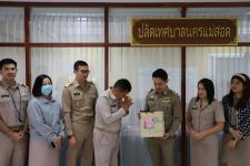 กองยุทธศาสตร์และงบประมาณ เข้าพบปลัดเทศบาลนครแม่สอดเพื่อสวัสดีปีใหม่และขอคำอวยพรในวาระดิถีขึ้นปีใหม่ 2567